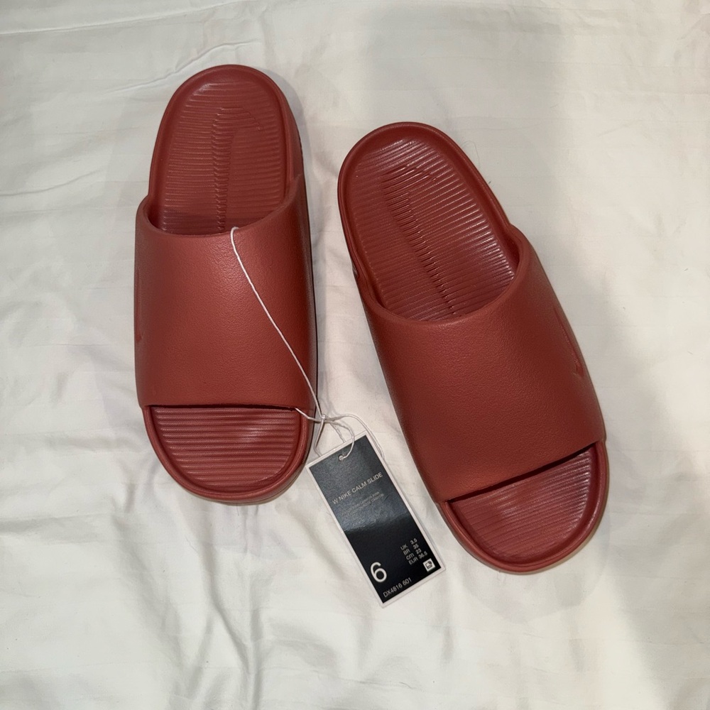 NBW Nike Calm Slide in CanyonPink